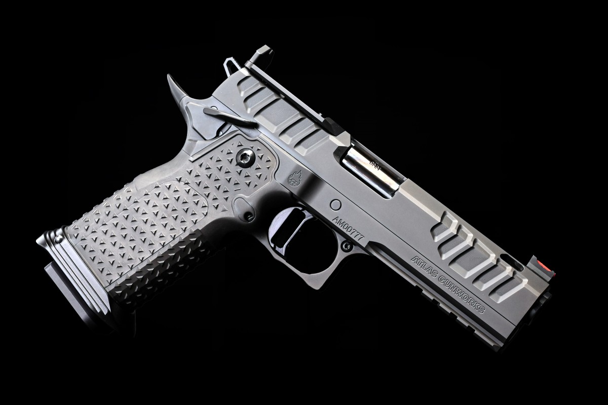 Atlas Gunworks, Apollo RDS V3 SAO Semi-Auto (2011) Pistol, 4.6" Ported Bull Barrel, Ambi Safety, Aluminum Grip, Tactical Magwell, Flat Medium Black Trigger, Complete Black DLC Finish, RMR/SRO Plate, Two 20 Rd & One 17rd Magazines.