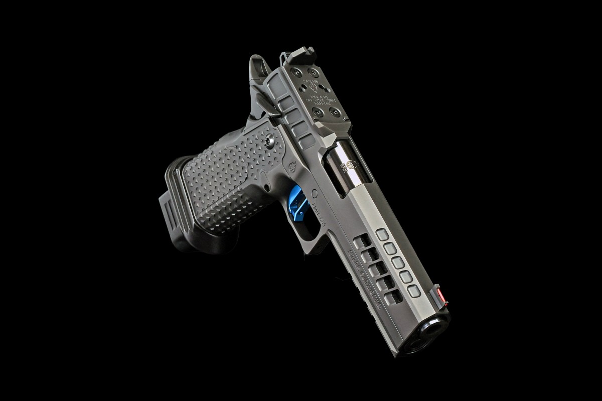 Atlas Gunworks Titan RDS V3 9mm Semi-Auto (2011) Pistol with 5" Bull Barrel, Flat Medium Blue Trigger, Ambi Safety, Steel Grip, Tactical Magwell, Optic Plate RMR/SRO, Black DLC Finish. Two 20 Round & One 17 Round Magazines.